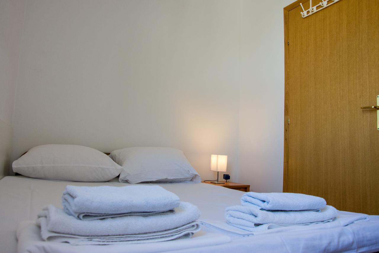 Apartments Sv. Jelena 2 Pag Town Εξωτερικό φωτογραφία