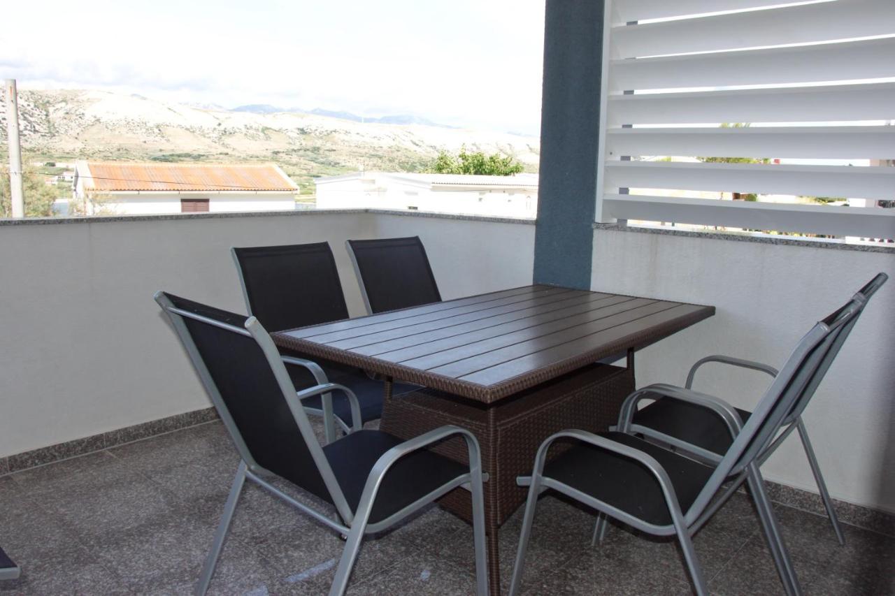 Apartments Sv. Jelena 2 Pag Town Εξωτερικό φωτογραφία